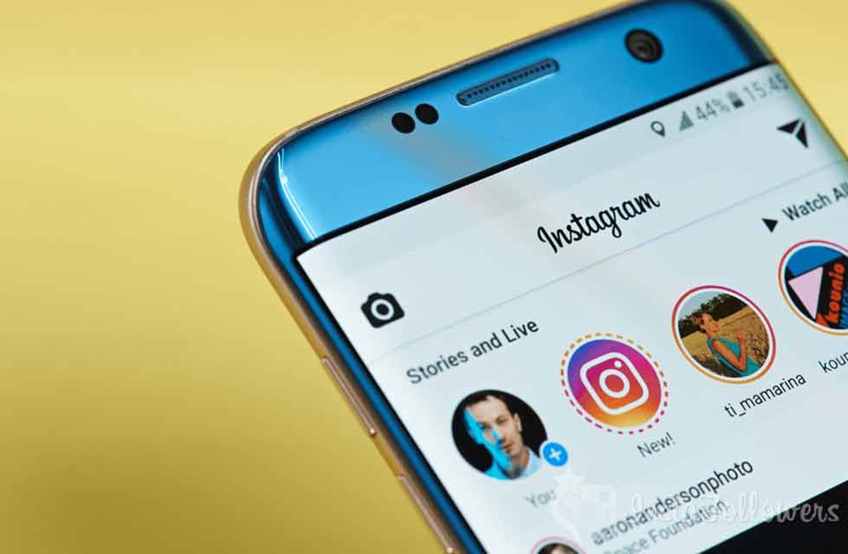 How to post a video to Instagram stories?