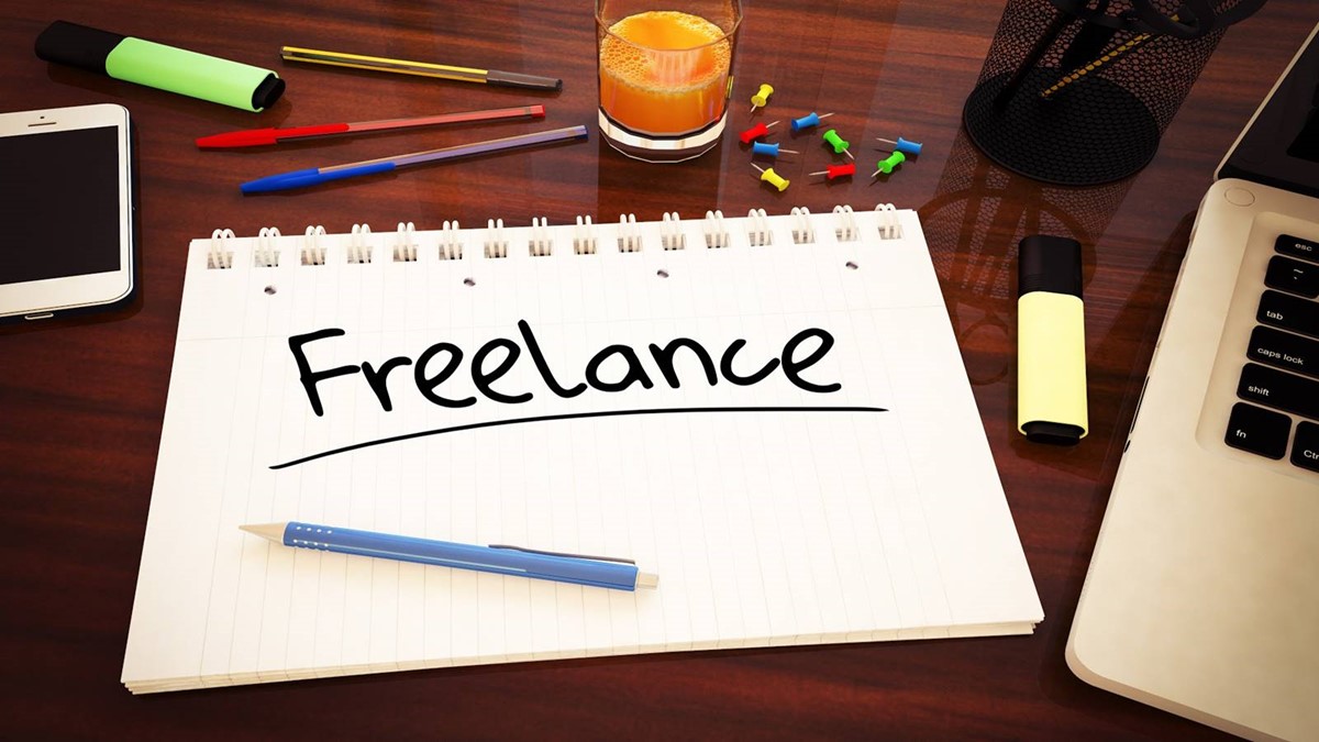 When starting an online business, make use of freelance if need be