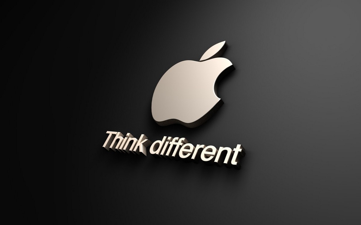 Apple is a striking name that successfully operates a differentiation strategy